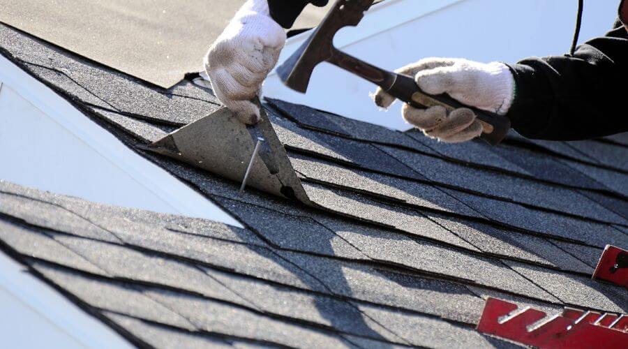 Expert Emergency Roof Repairs services in Battle Creek, MI